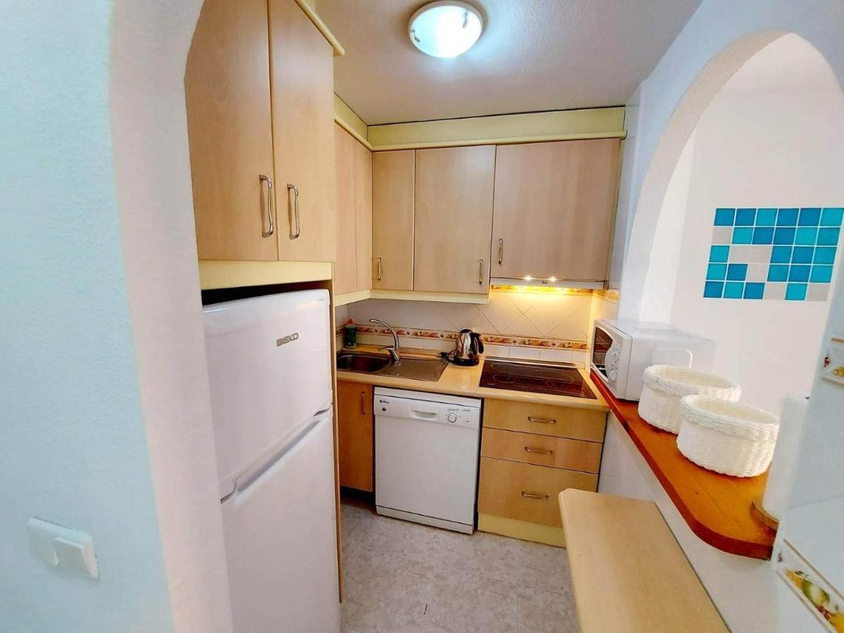 Mira Apartman Торрев'єха Екстер'єр фото