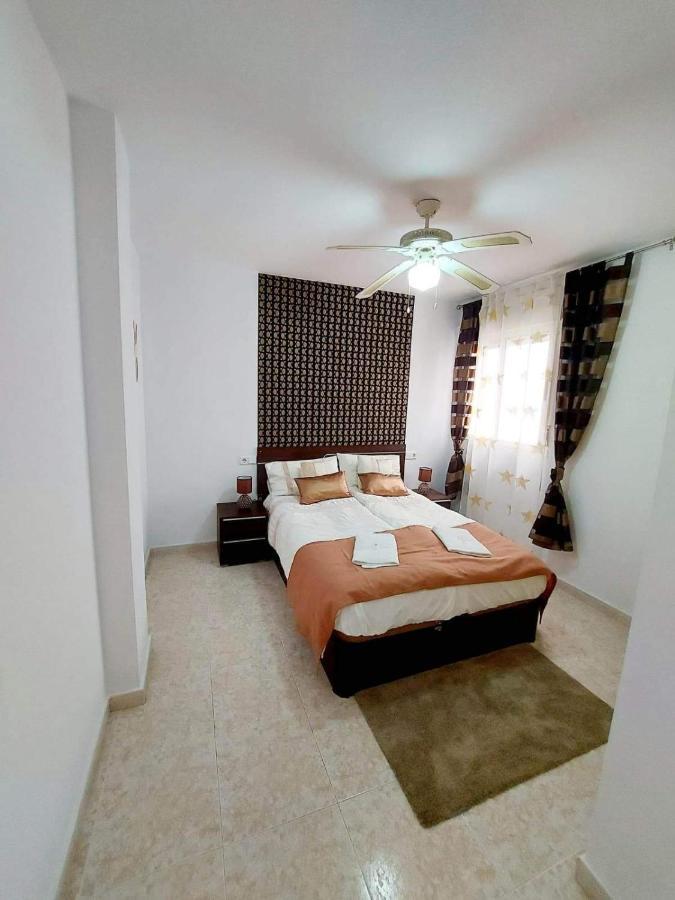 Mira Apartman Торрев'єха Екстер'єр фото